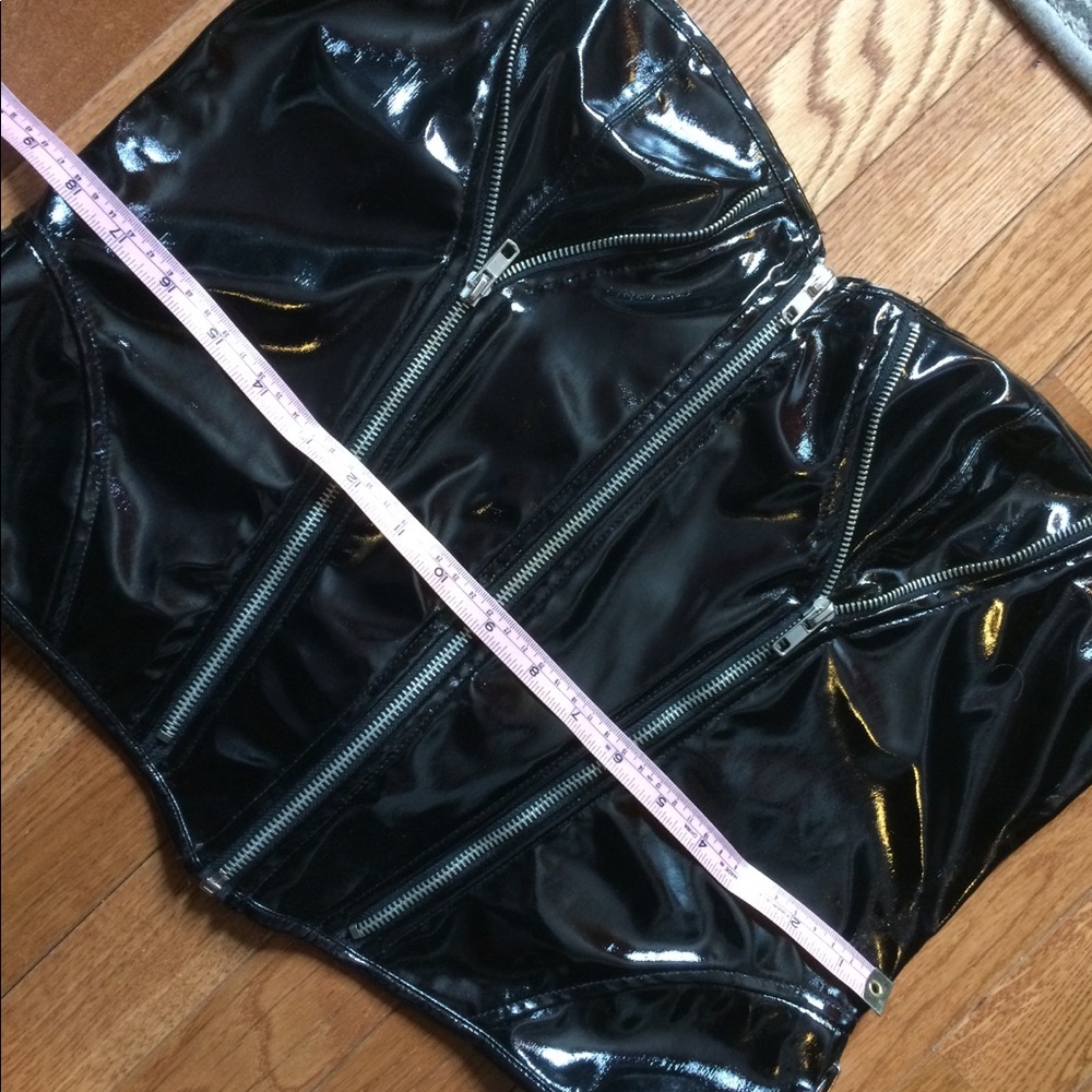 Lip Service PVC Corset - Picture 5 of 5